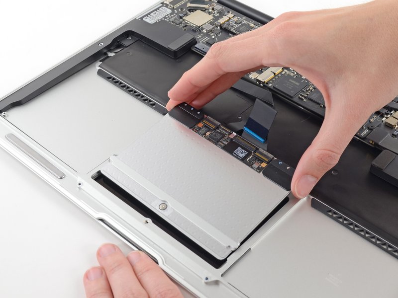 Trackpad csere